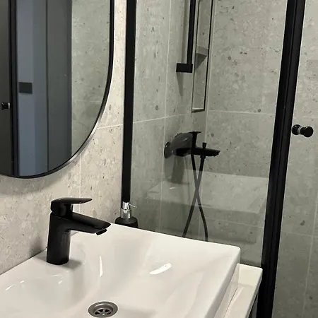 דירה District 21